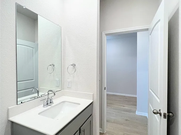2409 Corriente Path — Photo 5