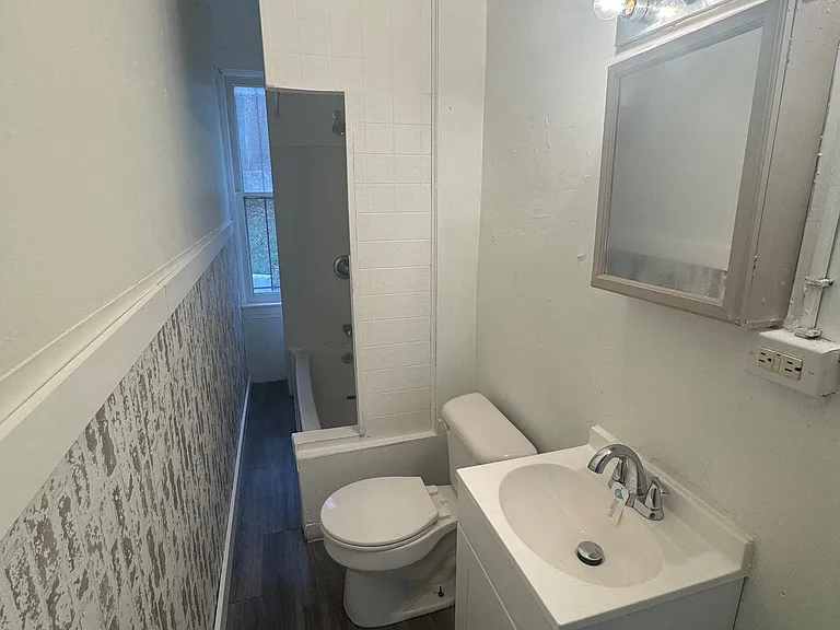 5415 2nd Ave — Photo 6