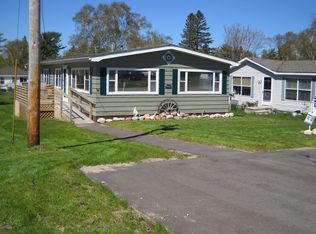 812 W Cadillac Street, Mackinaw City, MI 49701