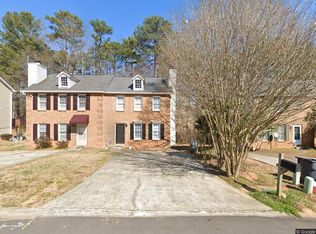 825 Indian Lake Dr, Lilburn, GA 30047