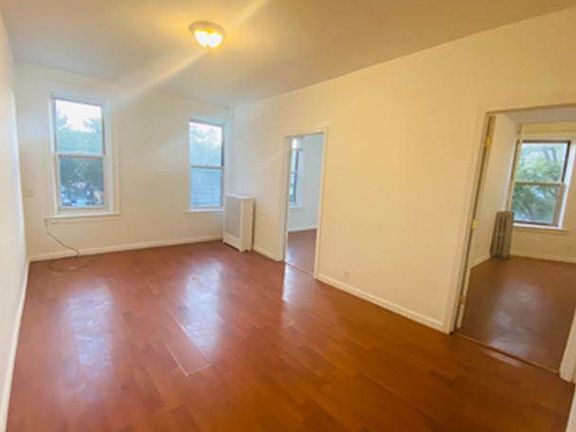 4th image of 19 Battery Ave #2F