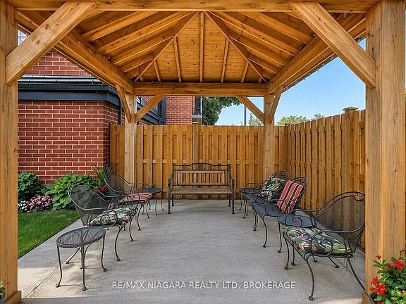 3rd image of 3955 Portage Rd #507