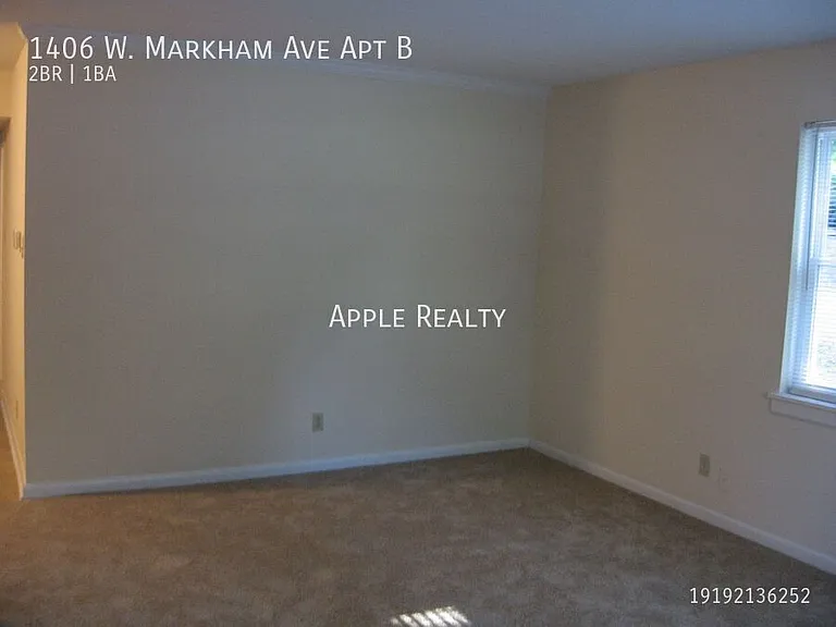 1406 W Markham Ave #B — Photo 15