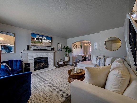 3rd image of 7448 Prythania Park Dr