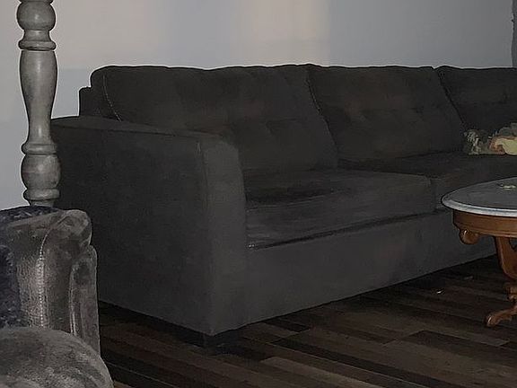 5th image of 172 Leisure Ln