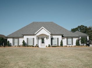 224 Brighton Loop, Houma, LA 70360
