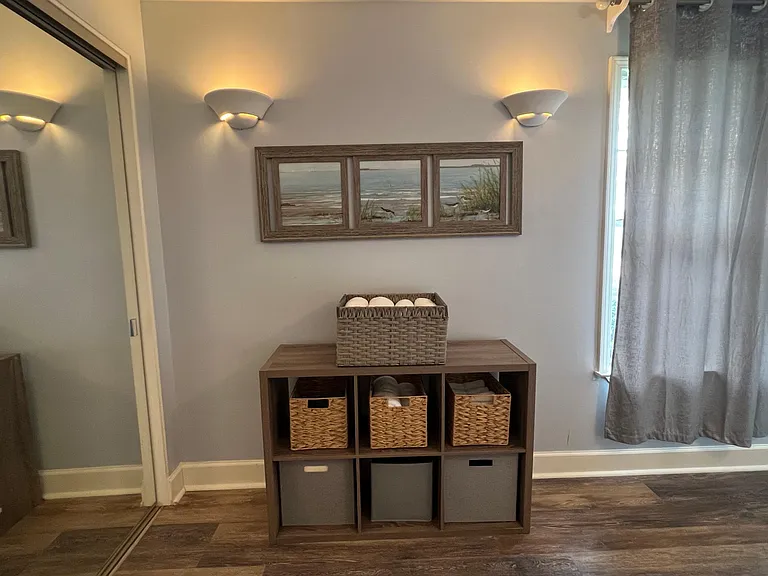 230 Lakeview Cir — Photo 18