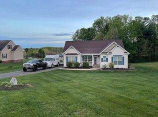 441 Wr Gillespie Rd, Dobson, NC 27017