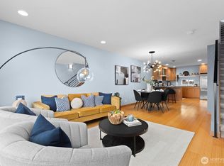 4710 37th Avenue SW #B, Seattle, WA 98126