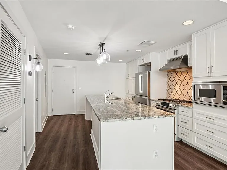 1208 E Kennedy Blvd #616 — Photo 7