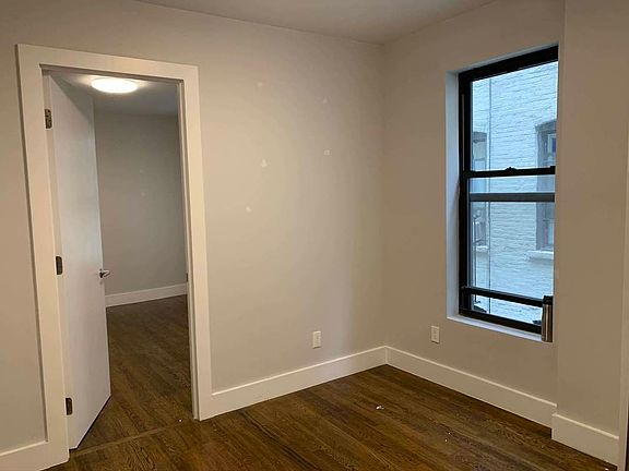 4th image of 118 E 103rd St #18A
