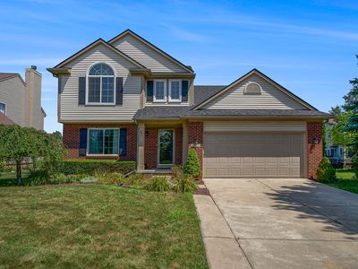 7651 Greene Farm Dr, Ypsilanti, MI, 48197