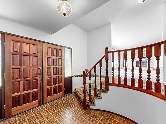 2nd image of 2117 180th St