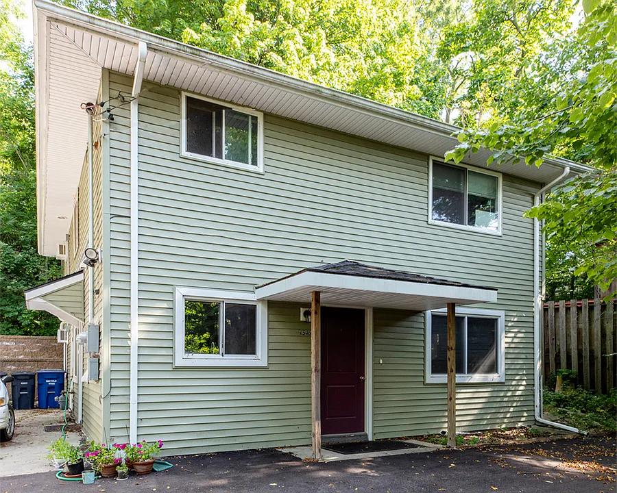 1546 Jones Dr #1546-1