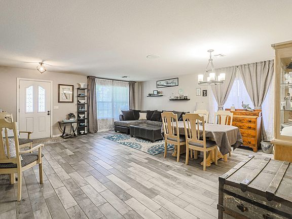 4th image of 5804 W Aster Dr