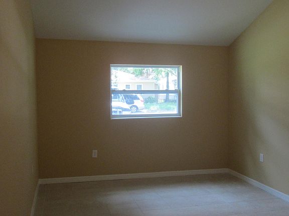 4th image of 2408 W Fig St APT A