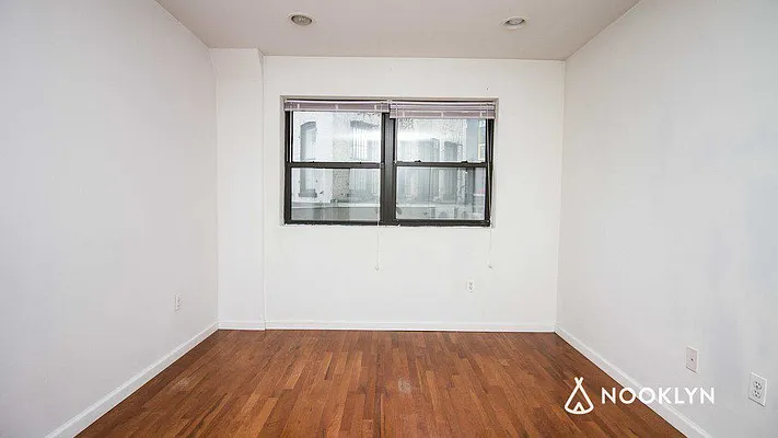 Rented by Nooklyn NYC LLC | media 40