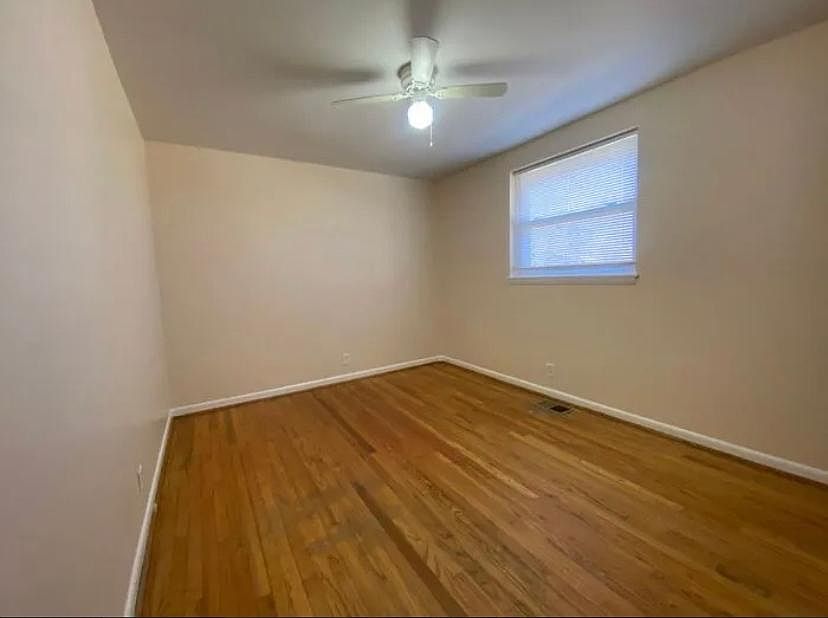 2nd image of 5513 Urbandale Ave