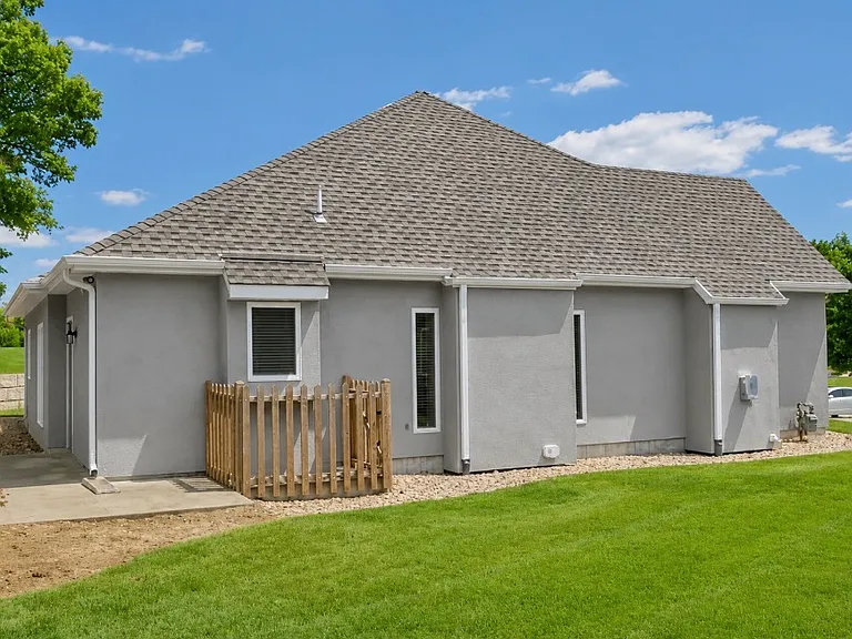 10524 W 49th Pl — Photo 22