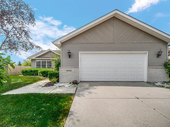 8524 Fillmore St, Merrillville, IN 46410