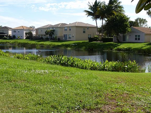 3rd image of 5030 Starblaze Dr