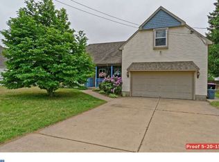 114 W Batten Ave, Blackwood, NJ 08012