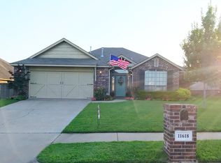 11618 S Mulberry Ln, Jenks, OK 74037