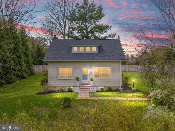 38923 Paynes Ln, Hamilton, VA 20158