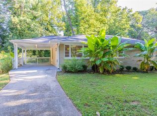 2812 Mitchell Dr, Decatur, GA 30032