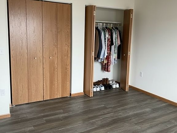 4th image of 822 Kennedy St #215