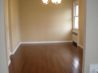 79 Martin Ct, Jericho, NY 11753