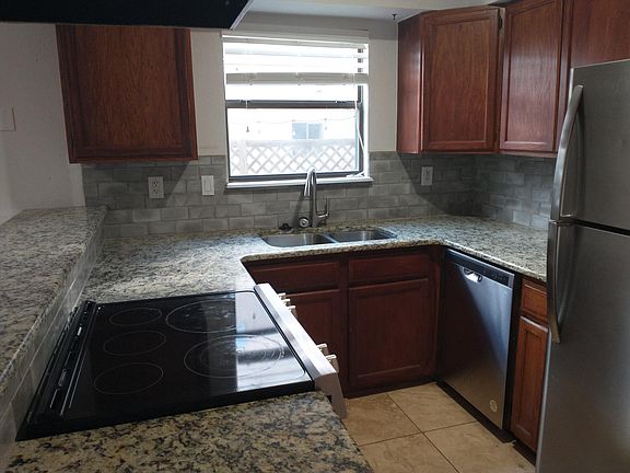 Dish washer, electric stove, and refrigerator