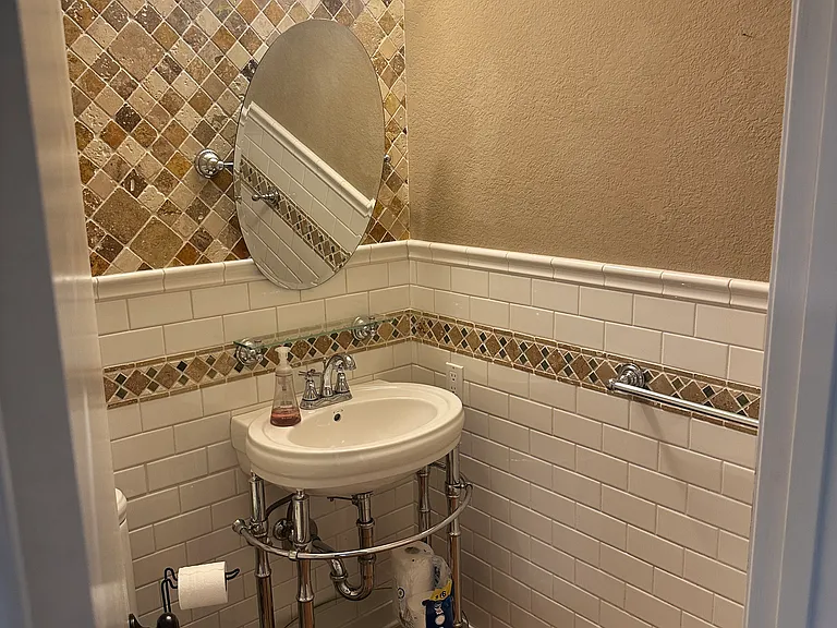 1324 Sanford Dr — Photo 15
