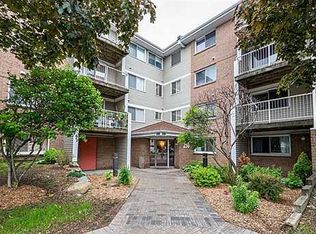 280 Brittany Dr #307, Ottawa, ON K1K4M4