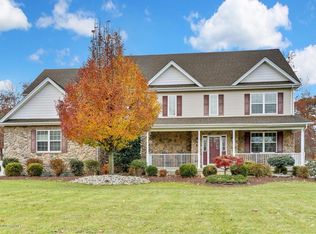 14 Meadow Run Ct, Jackson, NJ 08527