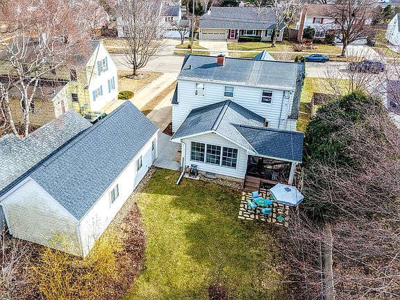 4th image of 713 11th St SW