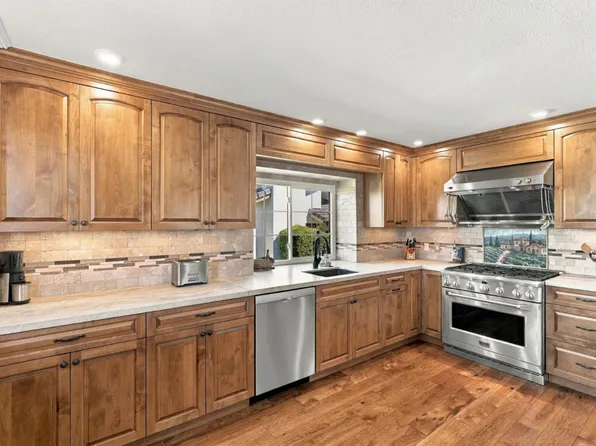 3425 Lake Albano Cir, San Jose, CA 95135