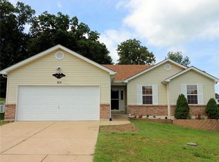 915 Glenshire Ct, Herculaneum, MO 63048