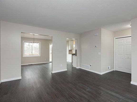 4th image of 13005 Black Hills Dr