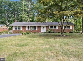 18313 Candice Dr, Triangle, VA 22172