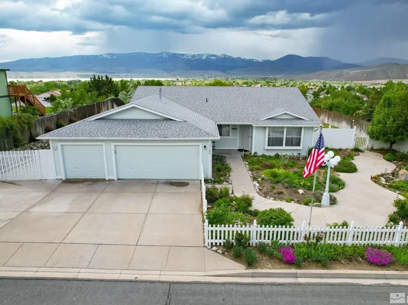 17195 Magnetite Dr, Reno, NV 89508