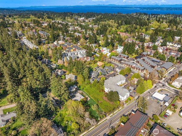 267 Gideon Lane NW, Bainbridge Island, WA 98110