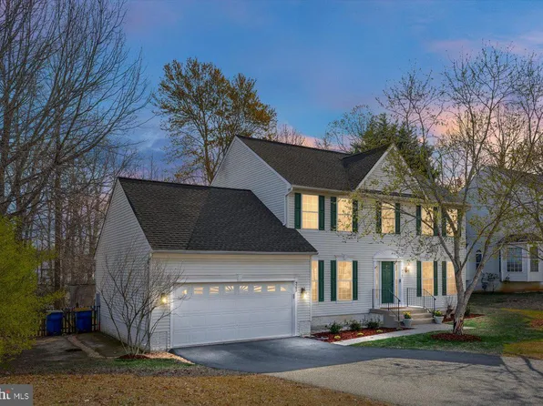 9505 Hickory Hill Dr, Fredericksburg, VA 22408