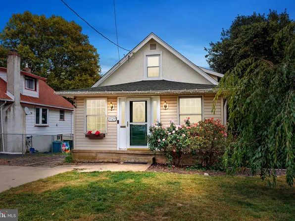1529 Willow Ave, Willow Grove, PA 19090