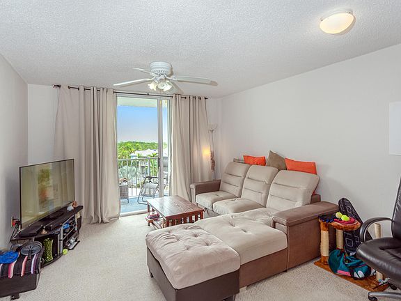 3rd image of 3930 S Roosevelt Blvd APT S307