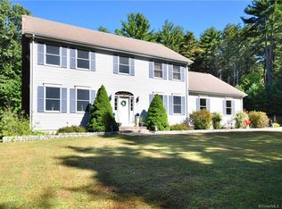 2 Sutton Dr, North Granby, CT 06060