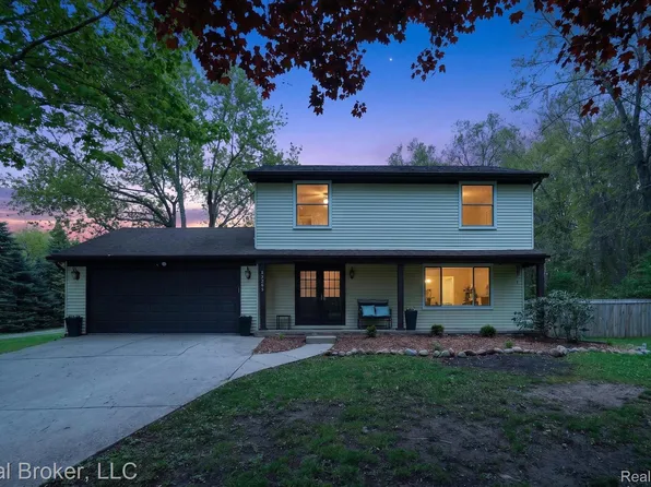 3885 Morgan Rd, Orion, MI 48359