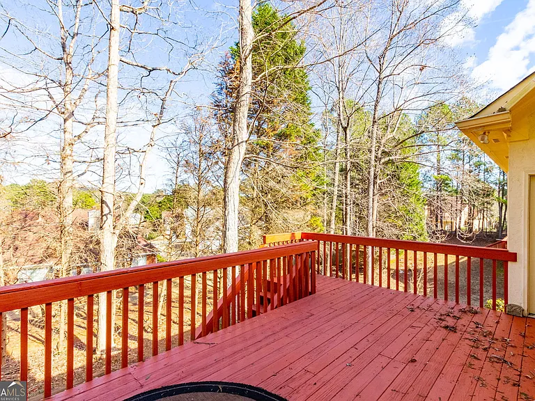 612 Redbud Ln — Photo 71