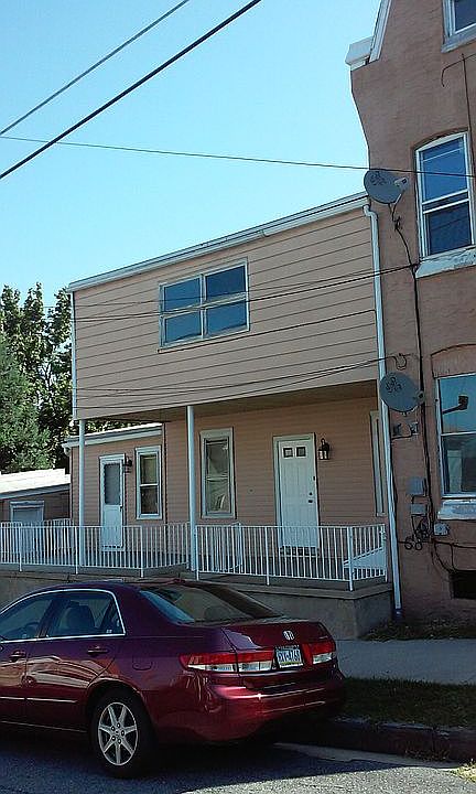2nd image of 1801 Cotton St