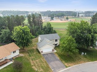 304 14th Ave S, Princeton, MN 55371